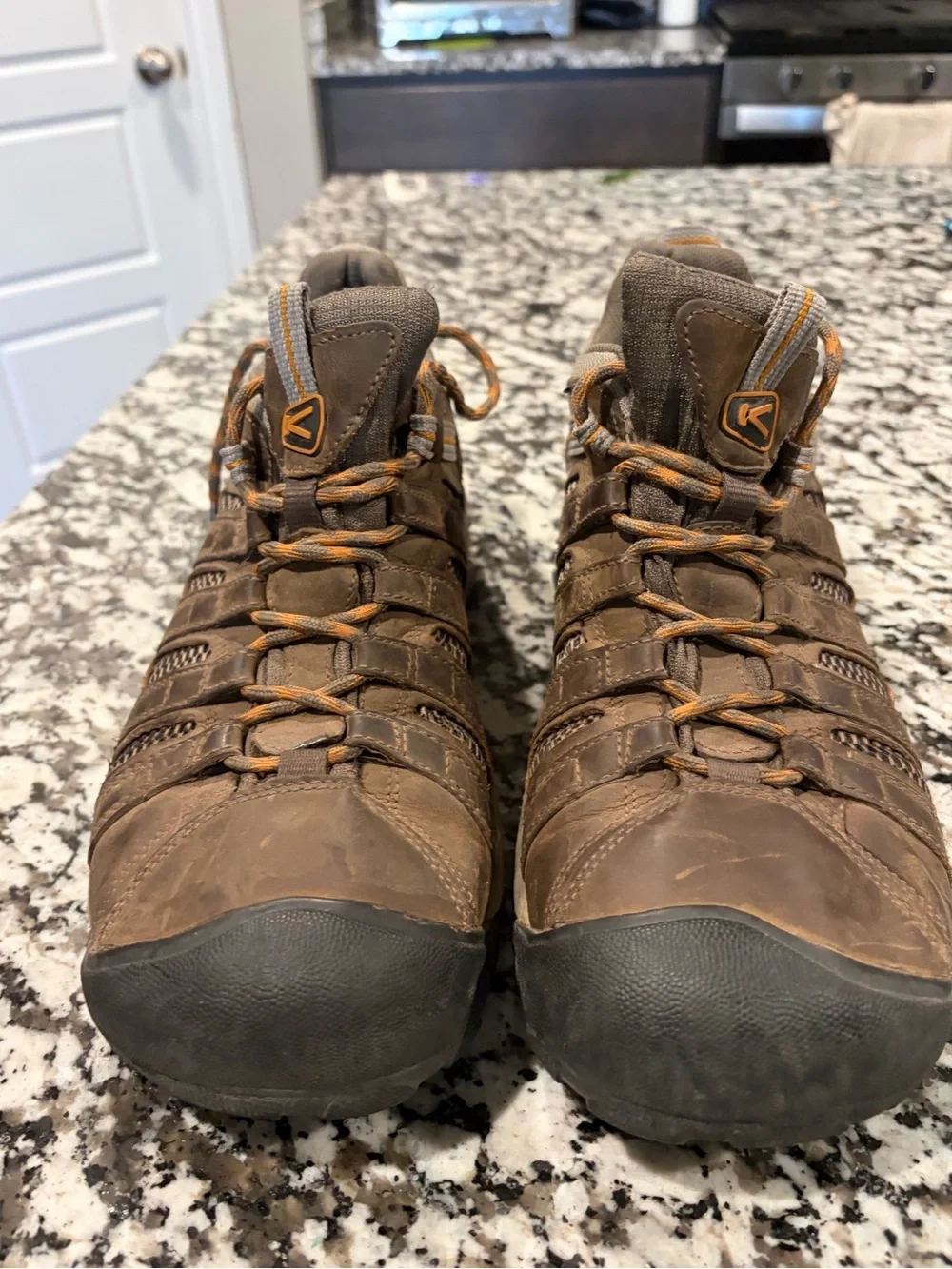 Keen Men's Voyageur Hiking Boots EU 46